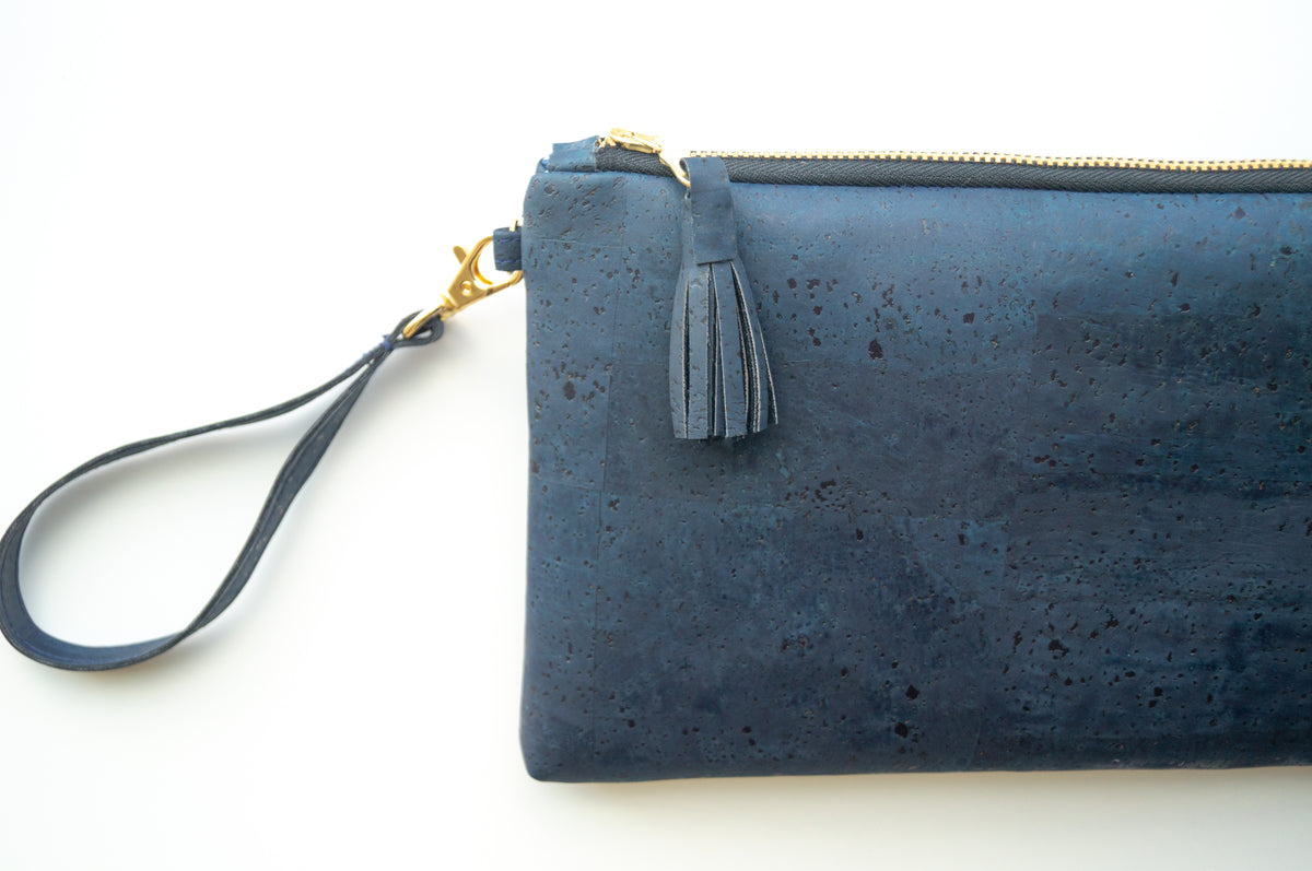Clutch purse wristlet online